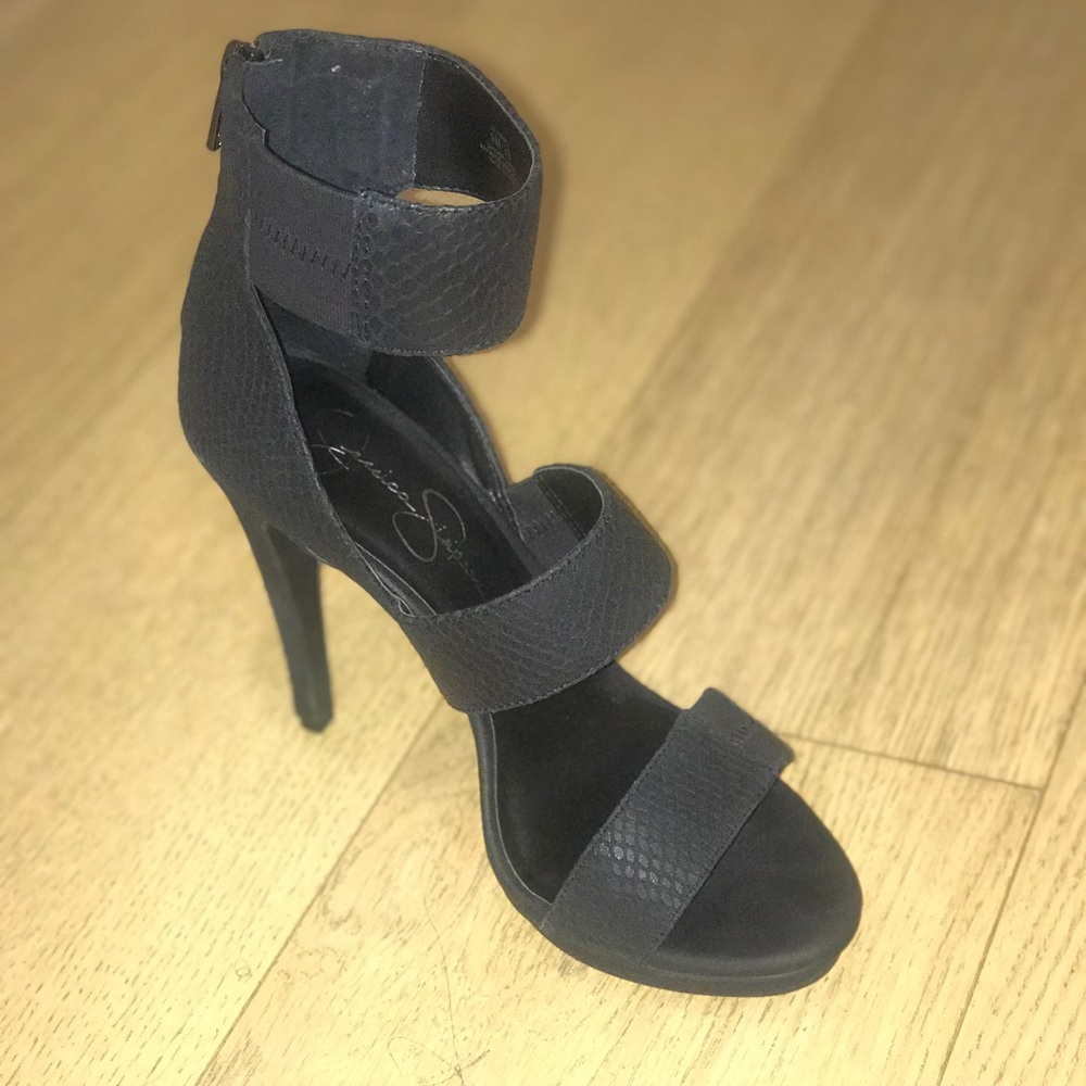 🆕Jessica Simpson Sandals NWOT